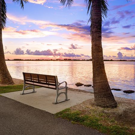 Отель Voco Sarasota By Ihg Экстерьер фото